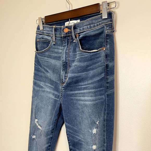 AF Abercrombie and Fitch Womens Super Skinny Ultra High Rise Jeans Size 26 / 2 - Picture 2 of 5